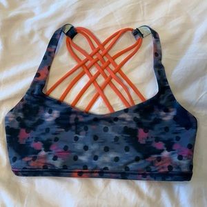 Lululemon Free To Be Wild bra